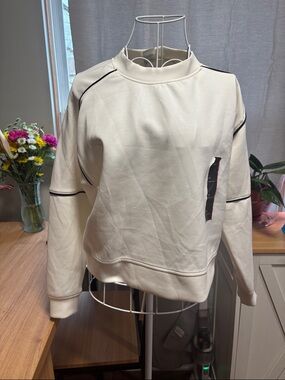 All In Motion Sandwash Pickleball Crew Size XS